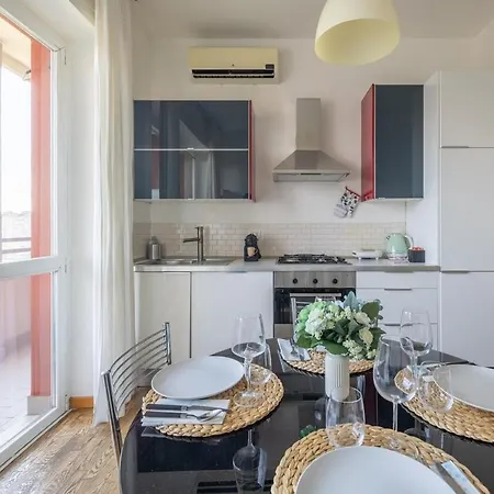 Meravigliosa Vista Su Citylife-famagosta M2,wifi Apartment Milan